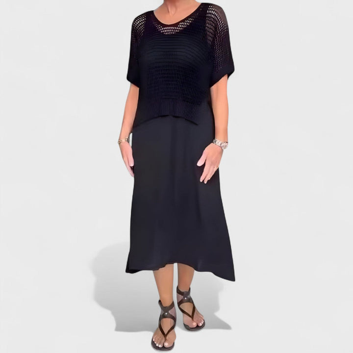 Claudia – Kesämekko neulepaidalla