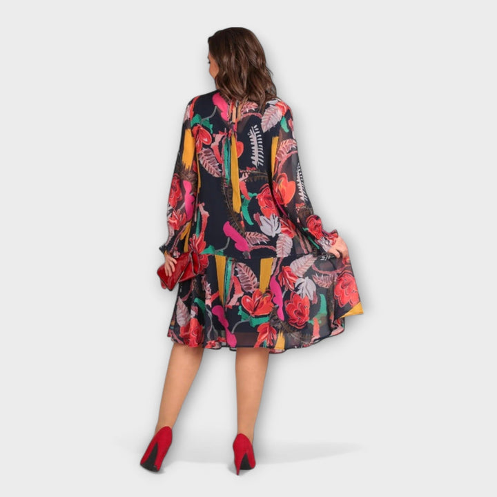 Caroline - Elegantní šaty pro plnoštíhlé pro maximální pohodlí