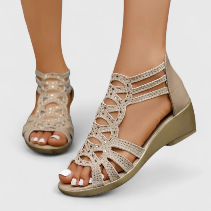 Mindy – Ortopediset sandaalit