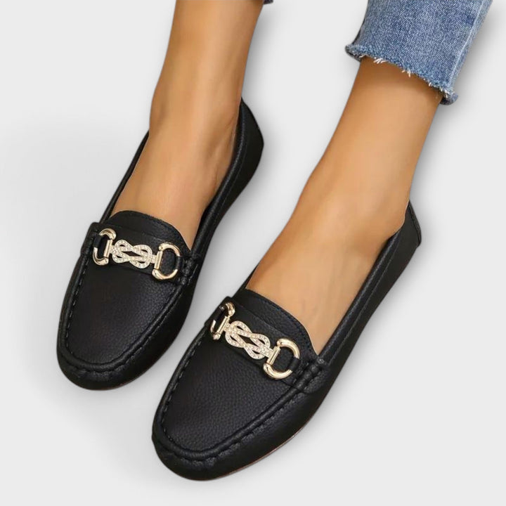 Eva – Tyylikkäät mukavat nahkaiset slip-on-lenkkarit kaupunkiin