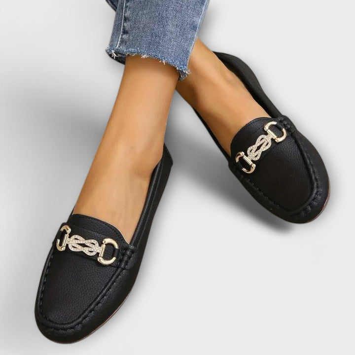 Eva – Tyylikkäät mukavat nahkaiset slip-on-lenkkarit kaupunkiin