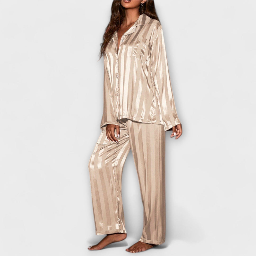 Flair – Ylellinen pyjama