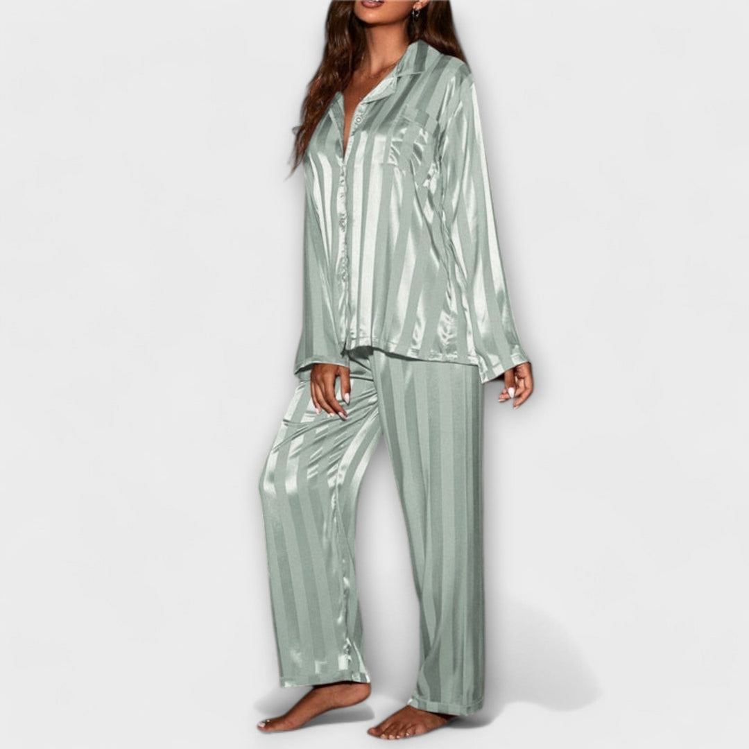Flair – Ylellinen pyjama