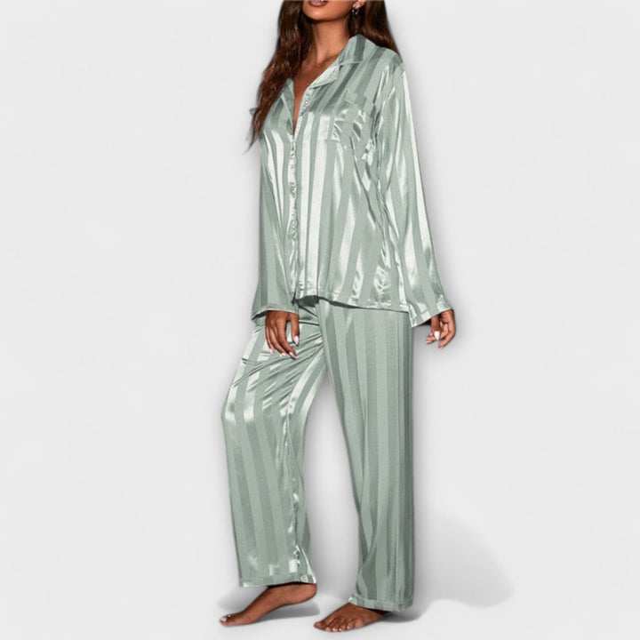 Flair – Ylellinen pyjama