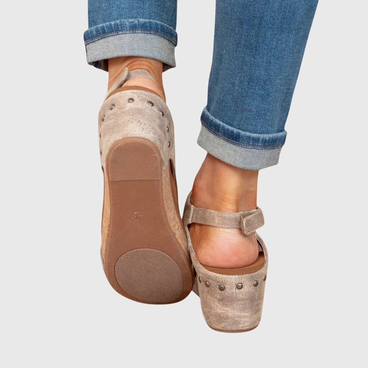 Adela™ | Ortopedické sandály